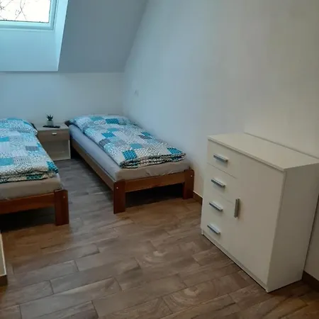 شقة U Mateje Mutěnice